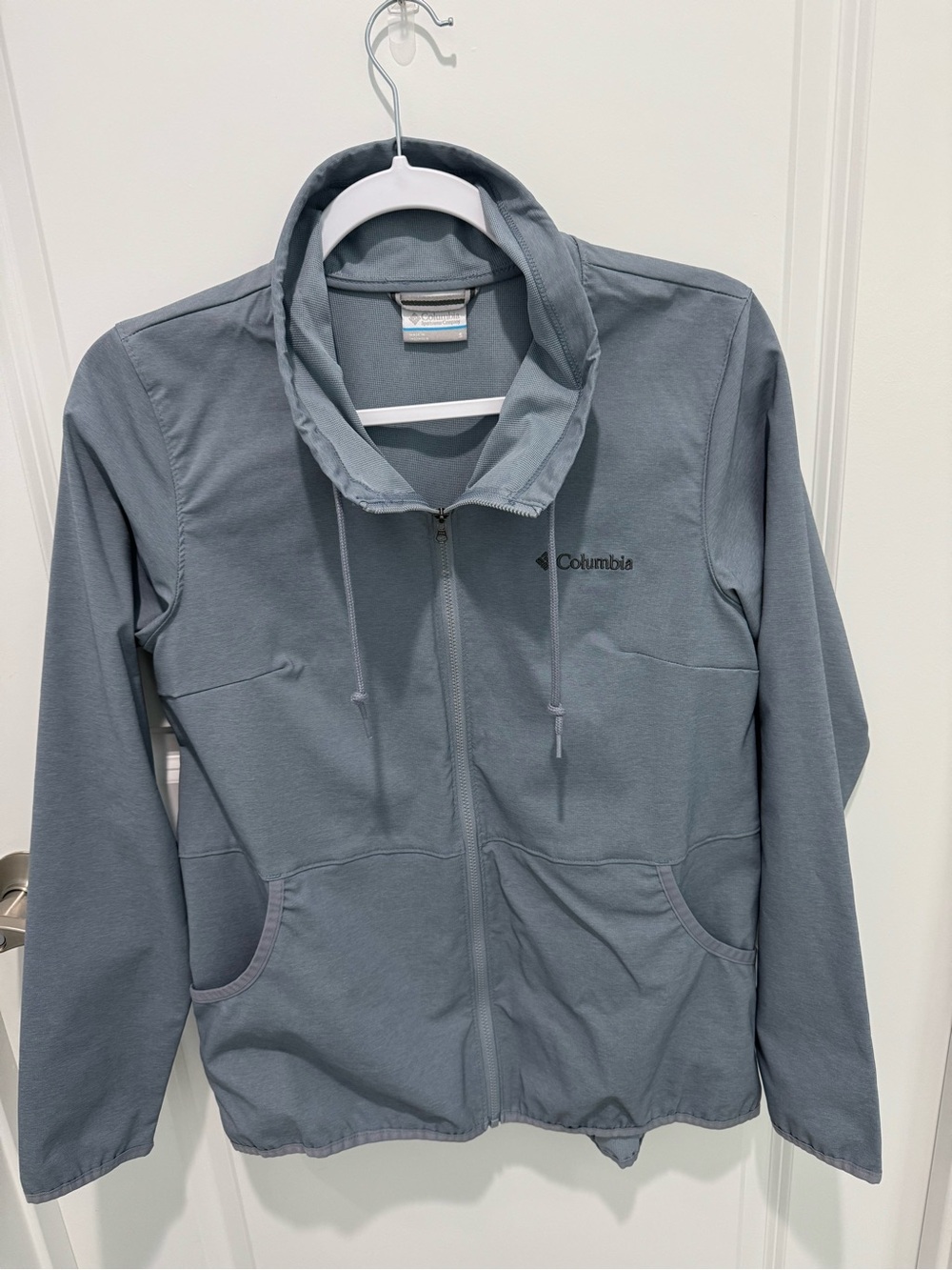 Columbia Women's Zip Front Jacket in Slate Blue Gray NWOT Size S